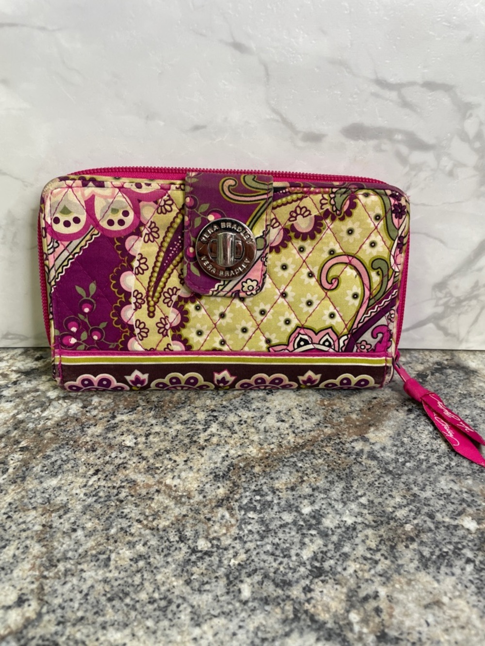 Vera Bradley Turnlock Large Pink Wallet Very Berry Paisley Storage Zip Clutch